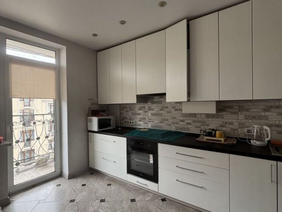 Велика 2-кімнатна квартира з газом. Сертифікат Ірпінь