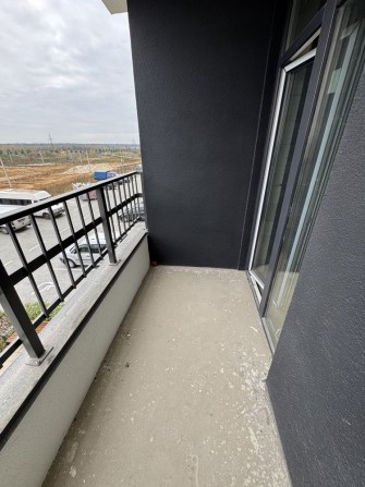 Євро 2-к у готовому домі Синергія Сіті! Найкраще планування! Балкон - фото 1