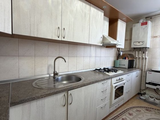 МІНІМАЛЬНІ ПОДАТКИ! 3-к квартира з ремонтом в самому центрі міста! Ірпінь