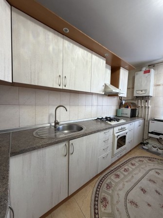 МІНІМАЛЬНІ ПОДАТКИ! 3-к квартира з ремонтом в самому центрі міста! - фото 1