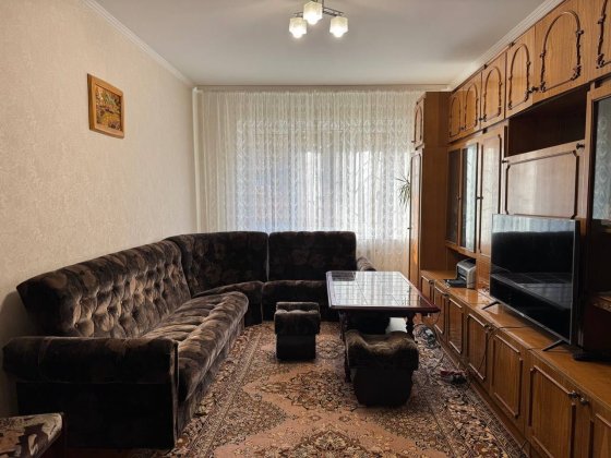 Продаж просторої 4к квартири у спальному районі міста Ровно