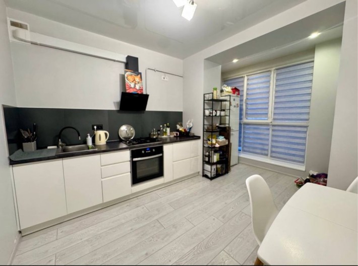 1-кімнатна квартира на Щасливому по супер ціні! - фото 1