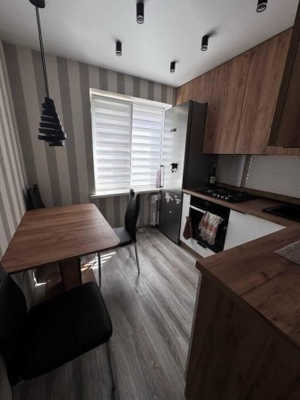 Продам 3к квартиру на Алмазному, 2/5пов., євроремонт - фото 1