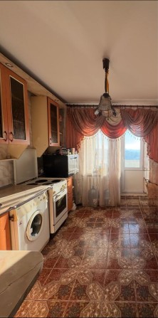 Продаж 3 кімнатної квартири на Мельника. Цегла. - фото 1