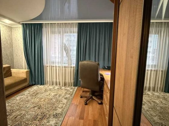 3к квартира 73м2, поверх 3/10, тепловий лічильник, Поділ Полтава