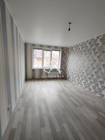 Продаж 3 кімнатної квартири на Космонавтів - фото 1