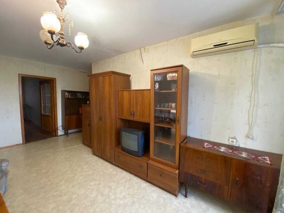 Трехкомнатная квартира на улице Космонавтов