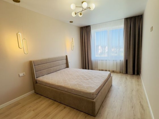 Продам світлу квартиру на щасливому ! Ровно