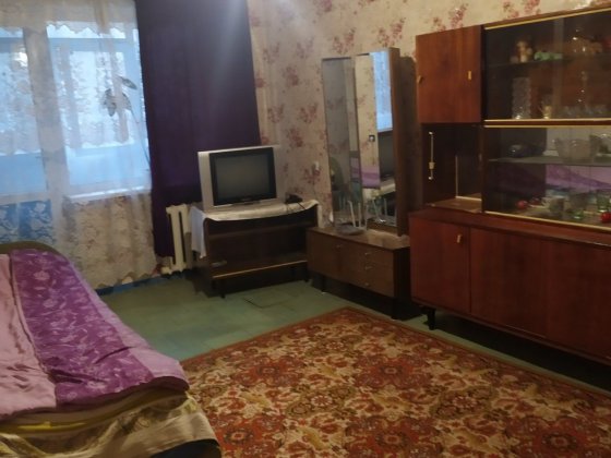 Продам 2-кімнатну квартиру, 45 м², 3 поверх Кривой Рог