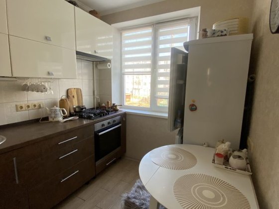 Продам двокімнатну квартиру по вул. Холодноярської бригади Сумы