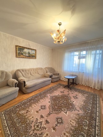 Укомплектована 3х кімнатна в цегляному будинку - фото 1