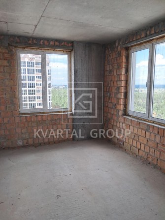 Панорамна 3-кімнатна квартира в Ірпені. ДЕРЖ.ПРОГРАМИ - фото 1