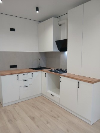 Нова 1к квартира з ремонтом! Поруч з парком! Без комісії! - фото 1