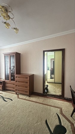 Двокімнатна квартира в района Чайки - фото 1