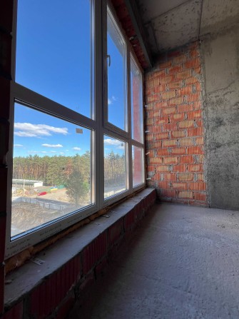 Трикімнатна квартира. Швидкий виїзд на Київ. Без комісії! - фото 1