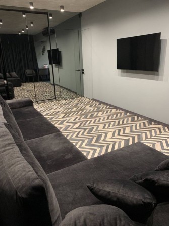 Продам VIP квартира сталинка центр города - фото 1