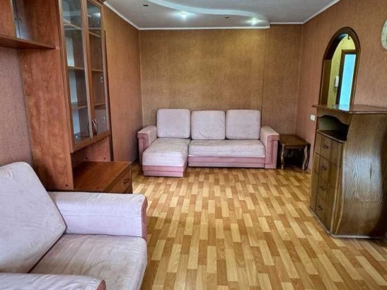 2-x кімнатна квартира (Пр. Металургів)