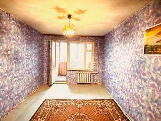 Продам 2 к м-н Зарічний, Покровський район