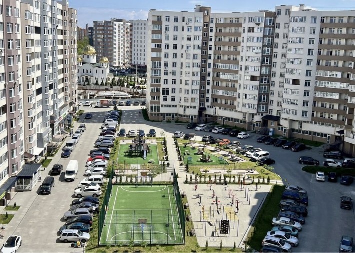 Продаж 3 кімнатної квартири на вул. Київська - фото 1