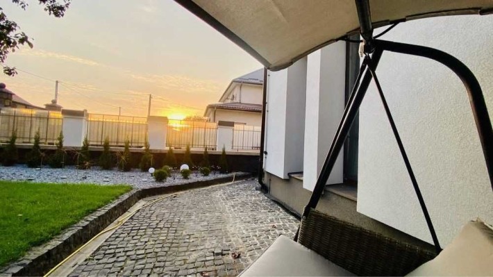 Продаж квартири в хорошій локації - фото 1