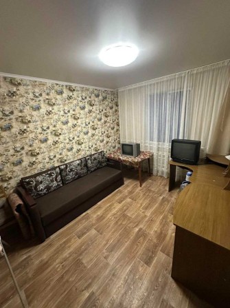 Продам 4х кімнатну квартиру по вул.  П. Глазового. м-н Вечірній. - фото 1