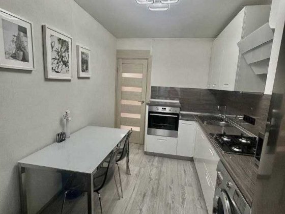 Однокімнатна з ремонтом в цегляній новоубдові! ТОРГ! Полтава