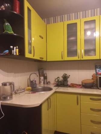 Продам 4х .ком кв.Восточный 2, Н.Украины 19, 6/9, р-н "Варуса". - фото 1