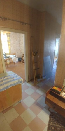 Продам трехкомнатную квартиру Универмаг Ватутина 29 44 квартал - фото 1