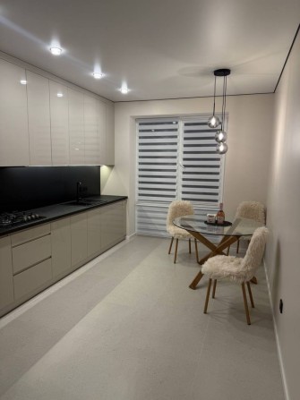 1-кімнатна квартира з ремонтом на Щасливому. ЖК Dream City - фото 1