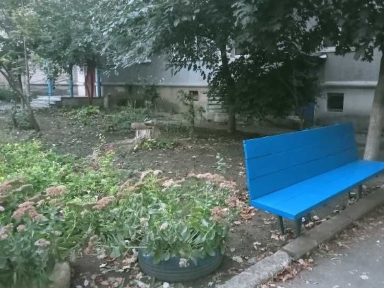 2 ком. 2/ 5 . кирп. дома  ул. Отто Броз 98кв.    от владельца Кривой Рог