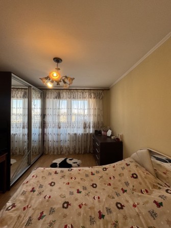 Продам 3к квартиру з красивим виглядом! - фото 1