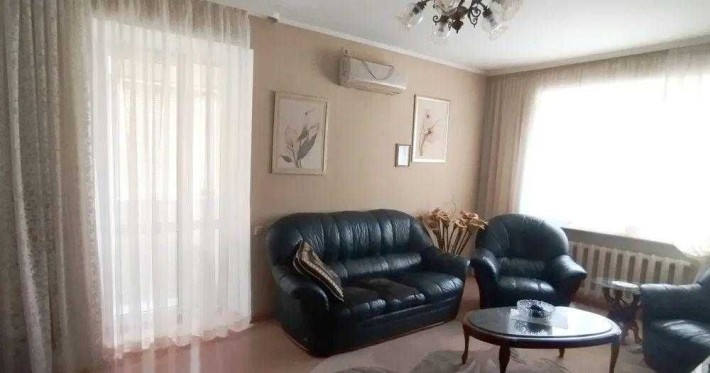 Продам трикімнатну квартиру, р-н Ст. Ворскла - фото 1