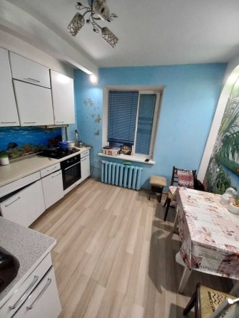 Простора 2к з великою кухнею! - фото 1