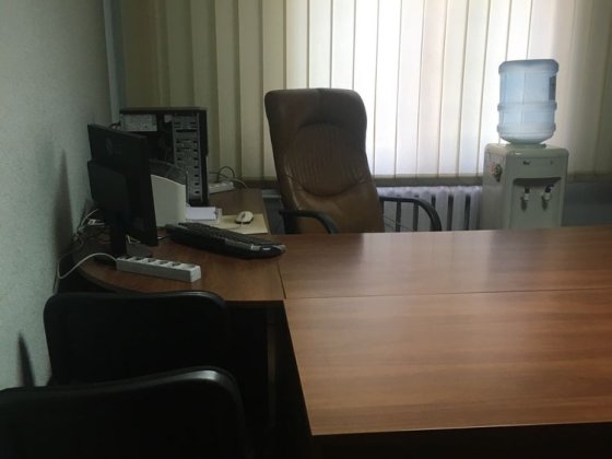 Продаю 3-х кімнату квартиру 95кв-л / офіс/ житло/ проспект Миру