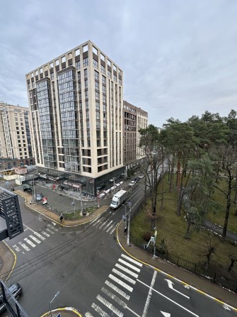 2-кімнатна квартира з видом на парк, центр Ірпеня - фото 1