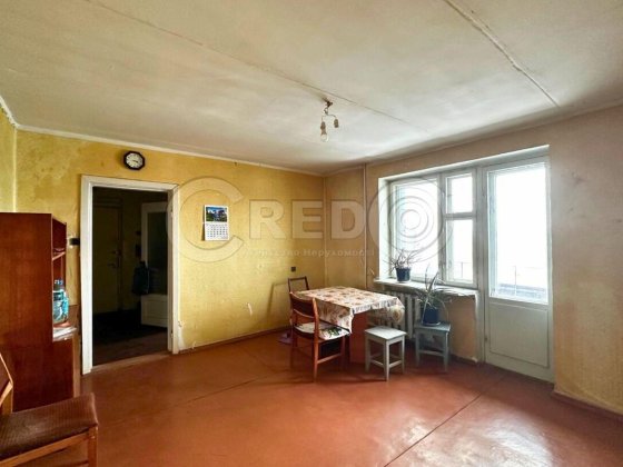 Продаж 3-кімнатної квартири, вулиця Свірська