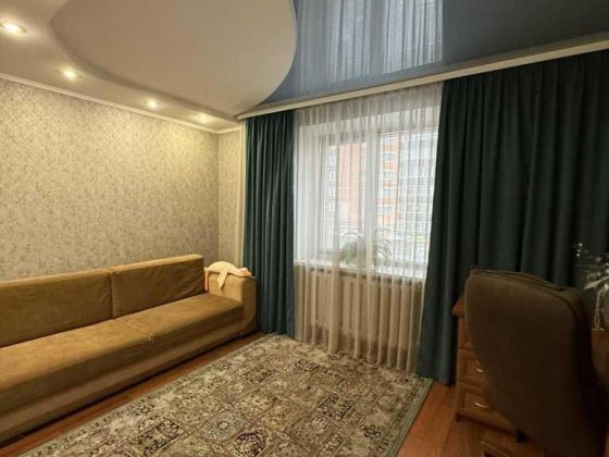 3к на Подолі з ремонтом 75 кв/м, цегла, пов. 3/10 І КОД 45289 Полтава