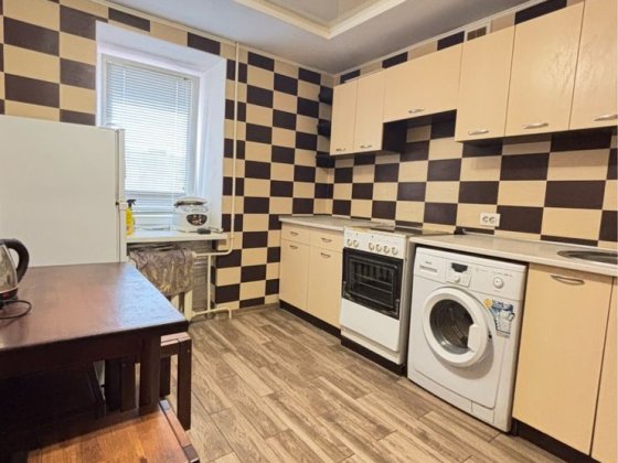 Продаж 2 кім кв вул Шухевича цегла Ровно