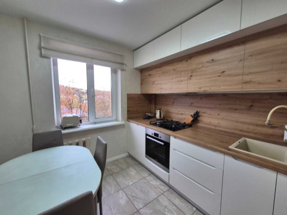 Простора квартира з ремонтом у центрі Кривого Рогу! Кривий Ріг