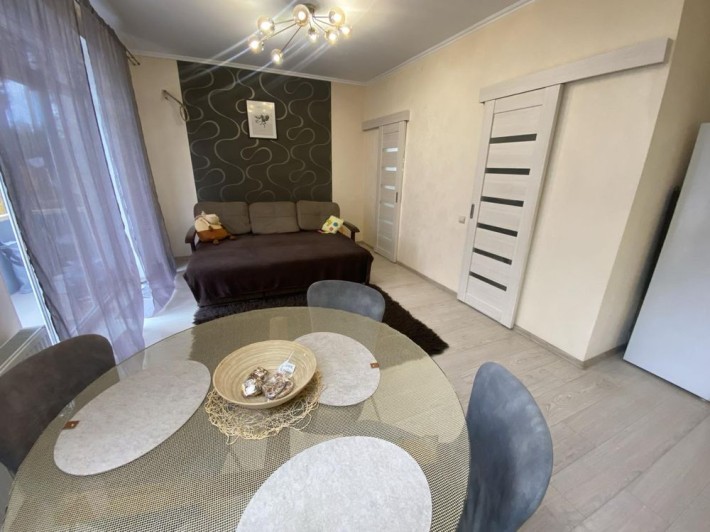 Квартира з РЕМОНТОМ! БЕЗ комісії біля Центрального парку - фото 1