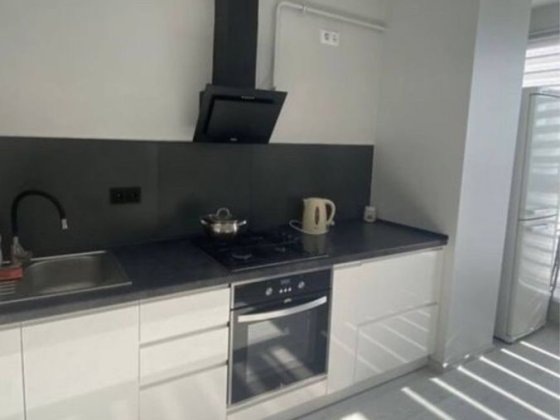 Продаж укомплектованої квартири на Щасливому Рівне