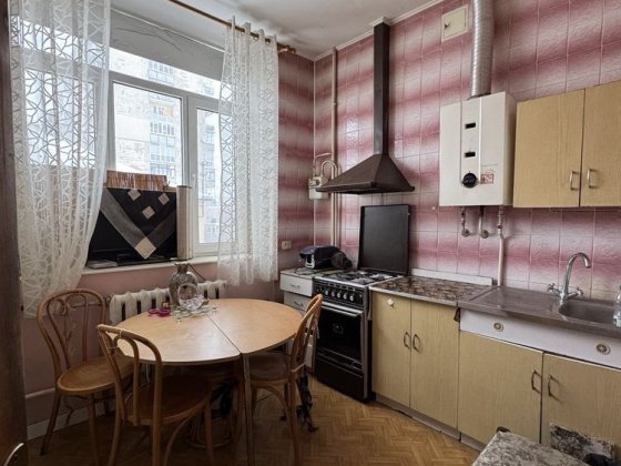 2-кімн. квартира в центрі міста площею 51,7 кв.м Ровно