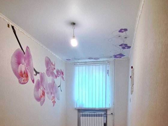 2-х ком. квартира на  Эдуарда Фукса,2/5 эт.,тепло и свет есть.