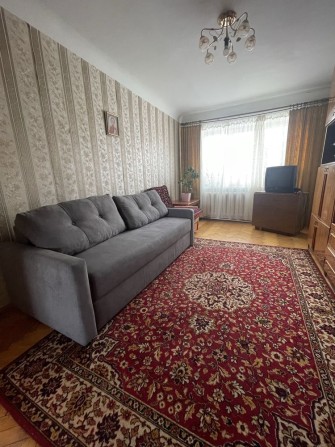 Продам 2 кімнатну квартиру 12Школа - фото 1