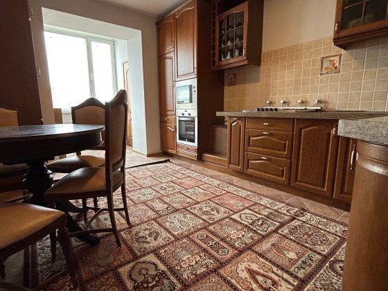 3х.кім .Злуки 120 є/р.і/о.6пов-82тис.дол Тернополь