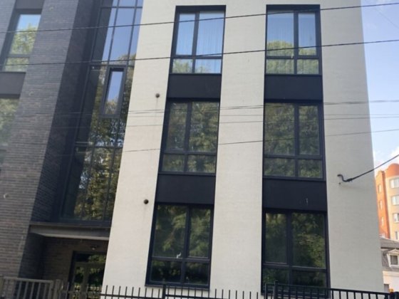 Продаж 2к квартири 52 кв. м на вул. Петрушевича Тернополь