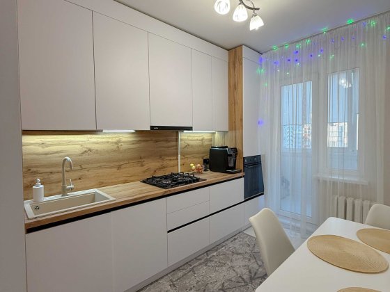 Продаж 3 кімнатної квартири з хорошим ремонтом Ровно