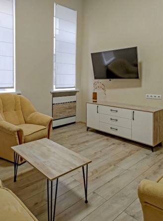 Продаж 2к квартира, Центр, Березовий сквер, без % АН - фото 1