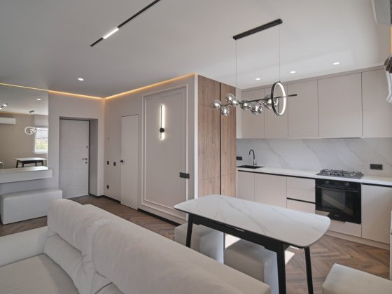 Євродвушка з шикарним ремонтом повністю укомлектована Рівне