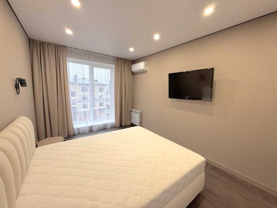 √ Продається 1 кімнатна квартири поруч з озером Ровно